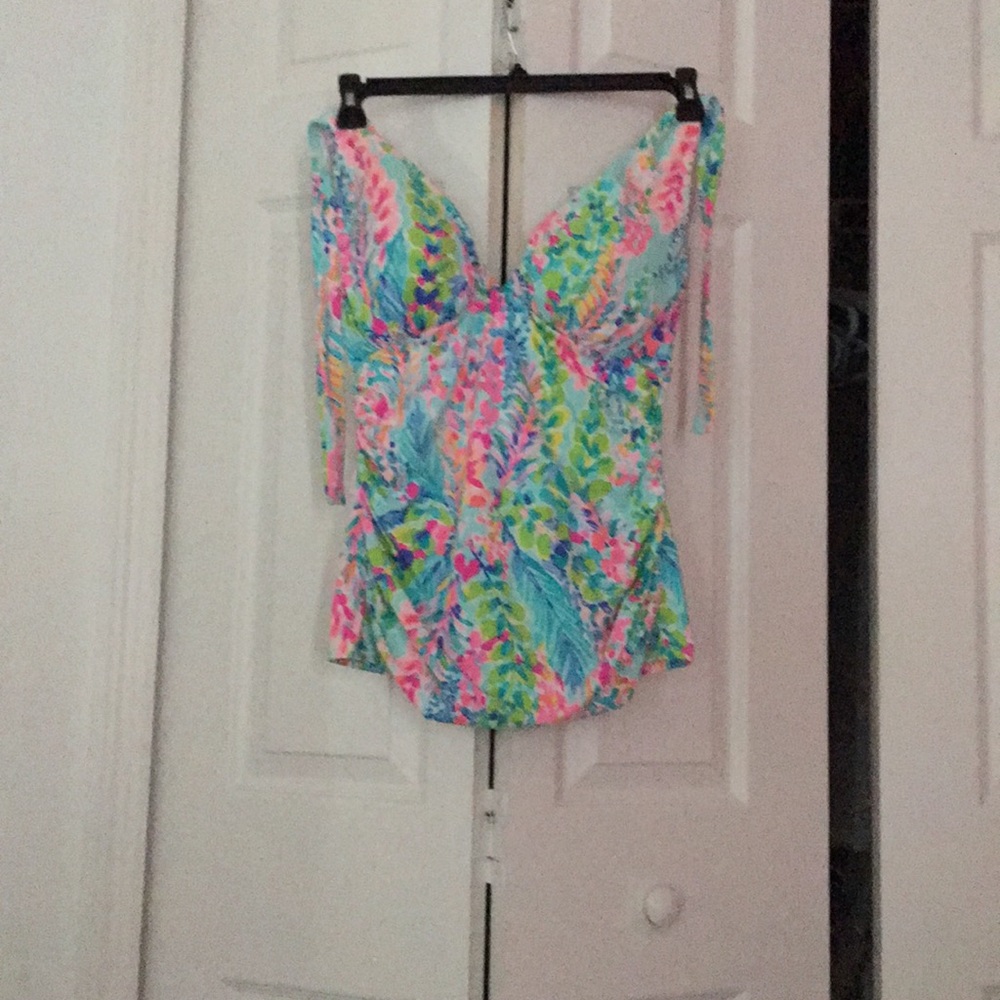 Lilly Pulitzer tankini top